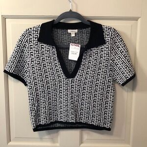 NWT | Debut Juniors Size Large Short Sleeve Crop Top | Black and White Retro Top